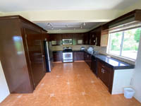 CAPITOL HILL EXECUTIVE HOUSE